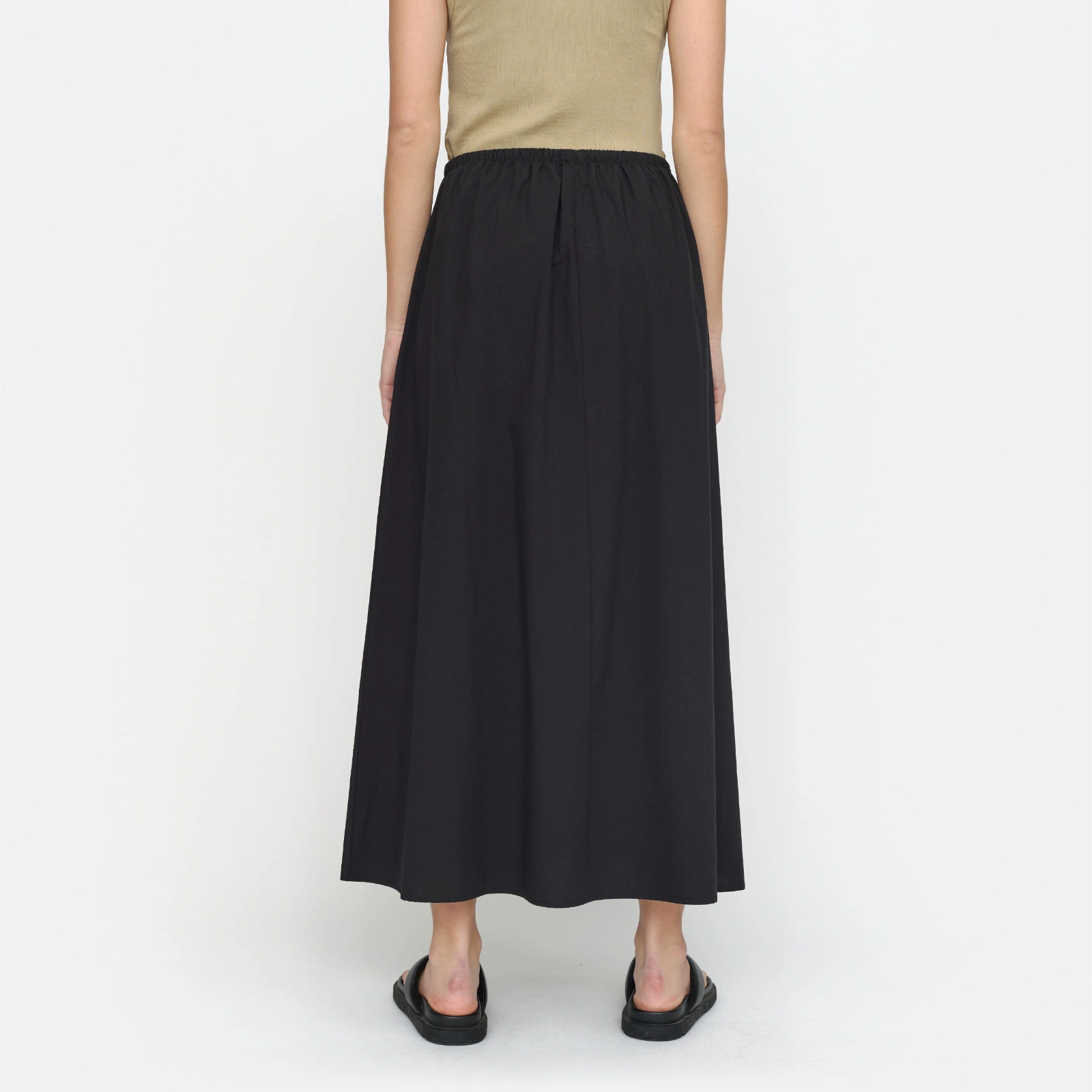 SRAlana Midi Skirt fra Soft Rebels - Black - Model ryg